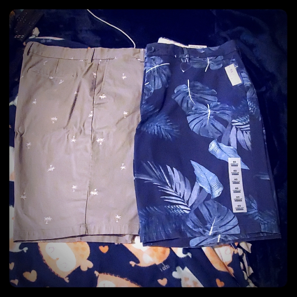 Old navy beach print shorts